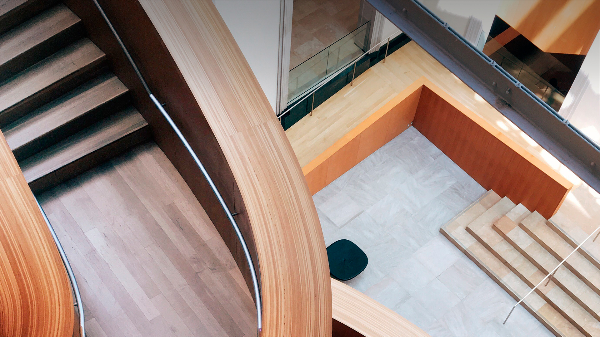 Architecte d&rsquo;intérieur vs décorateur : qui choisir pour votre projet ?